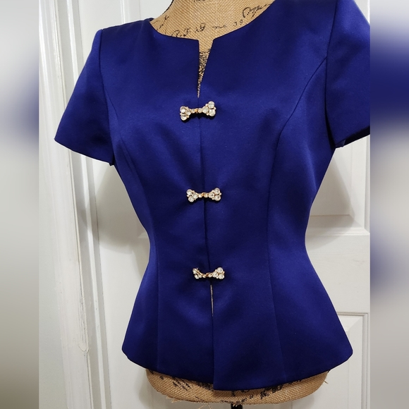 ALEX EVENINGS 2 piece skirt set. Radiant Blue with sparkly buttons. Size 6 - Picture 6 of 16